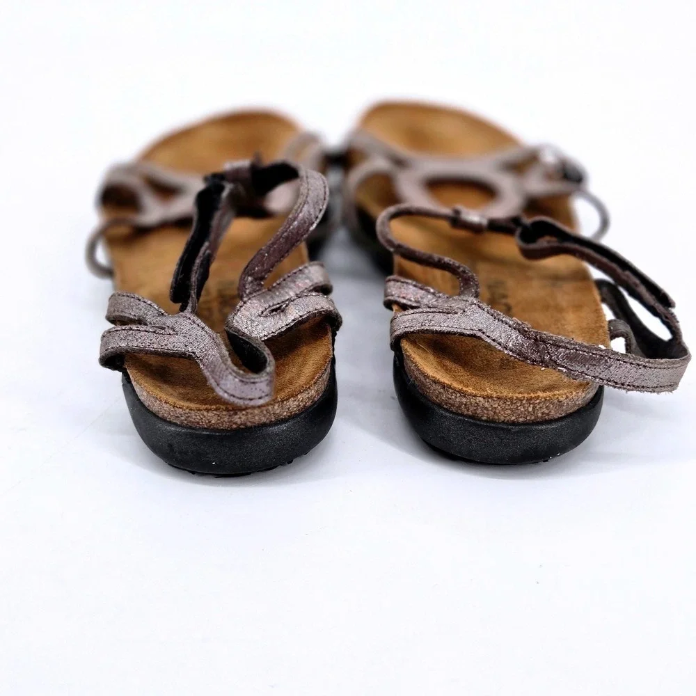 Naot Dorith Strappy Sandal Pewter Metallic Leather Flat Comfort Shoes EU 40 US 9
